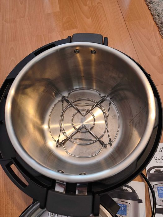 Instant Pot Duo Evo Plus 5.7L multicooker 10-in-1 - perfect 450 lei