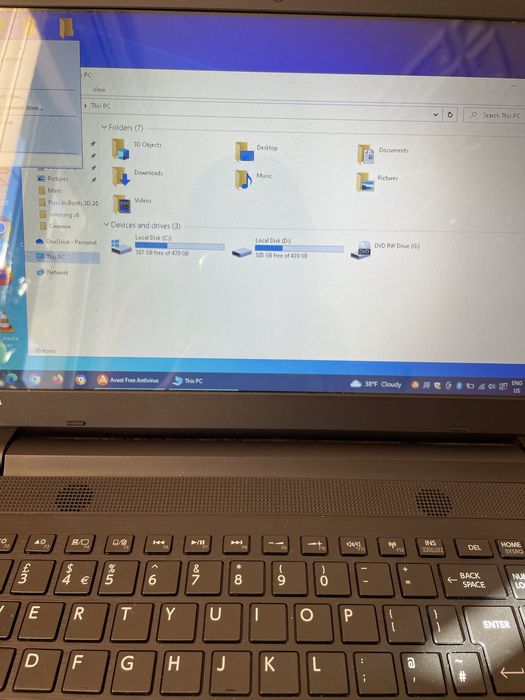 Лаптоп Toshiba