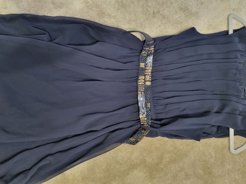 Официални рокли в различни цветове