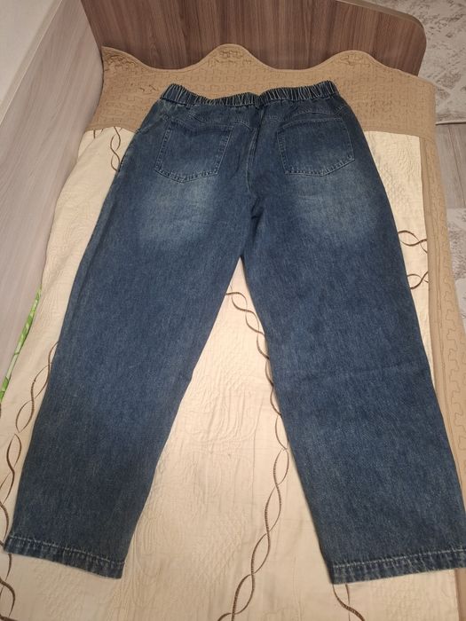 Продам Мужские джинсы