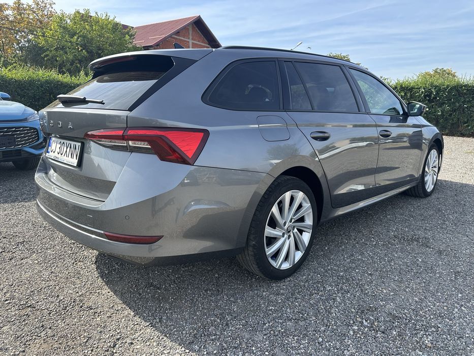 SKODA Octavia 2023 — imagine 4