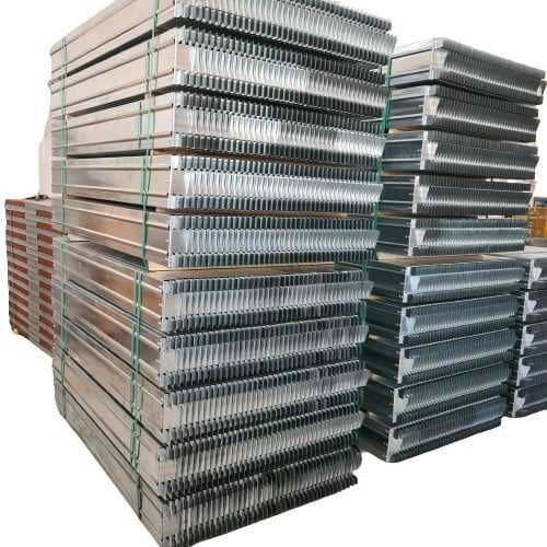 Parapet protectie impotriva caderii obiectelor de pe schela