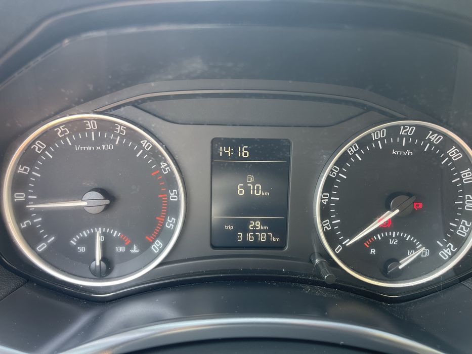 SKODA Octavia 2009 — imagine 3