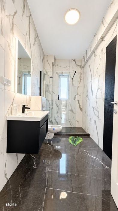 Liniste si intimitate in zona centrala–Apartament in vila, garaj+dem