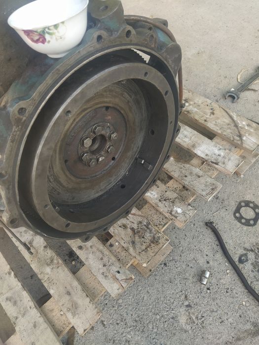 28 traktrga mtz 80 mator kojh moslanga holada sotiladi