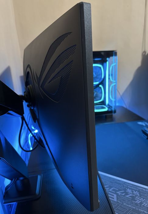 AsusRog Strix XG27ACS 180hz