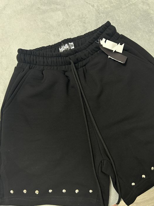 Pantaloni scurti yrw