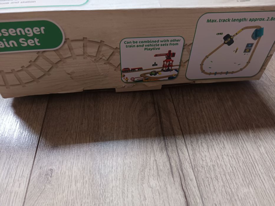 Set trenulet lemn play tive