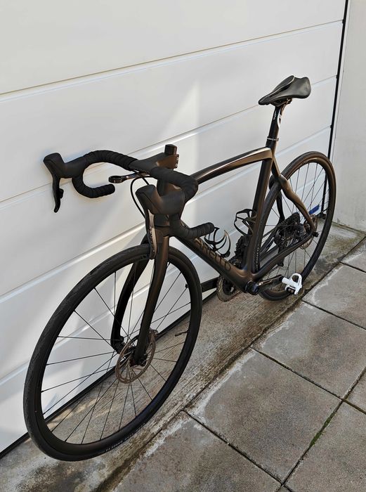 Pinarello Razha 2022 SRAM Force eTap AXS Шосеен Карбонов Велосипед