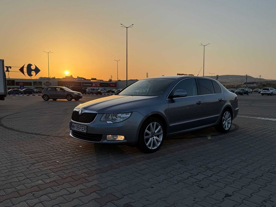 SKODA Superb 2011 — imagine 1