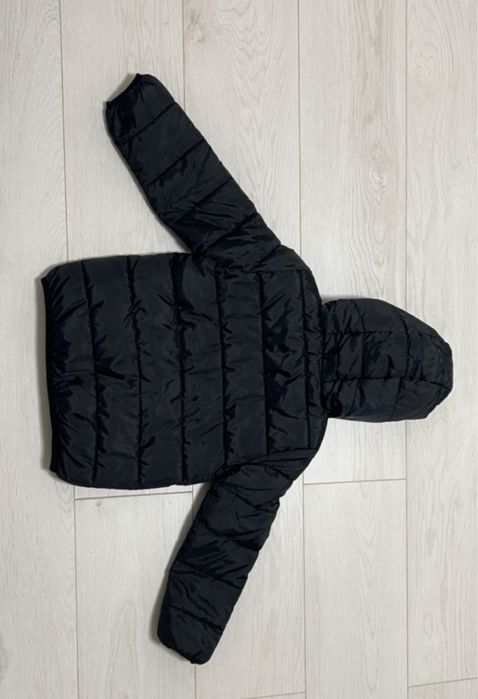 Geaca baiat in perfecta stare