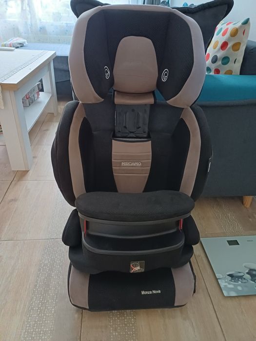 Столче за кола от 9 до 36 Recaro Monza Nova Is