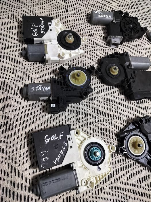 Motoraș macara geam