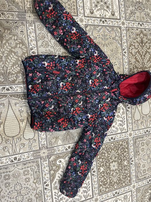 Продам куртку фирмы Acoola