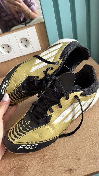 Бутонки f50 messi