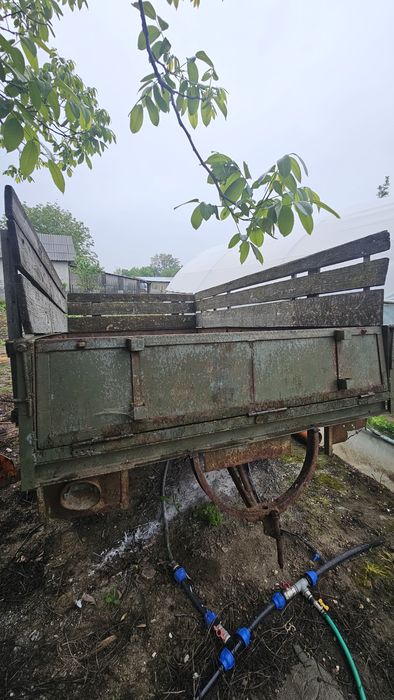 Remorca robusta pentru tractor