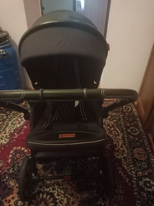 Коляска уйде айдалынған