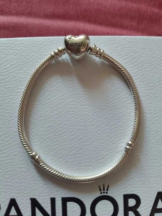 Оригинална гривна Pandora