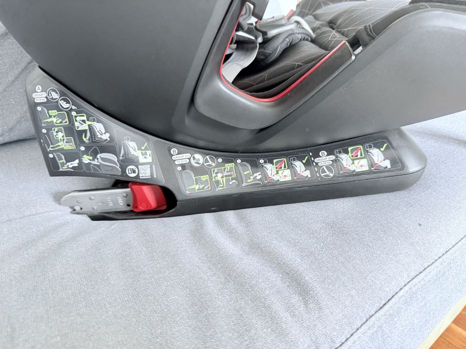 Детско столче за кола Britax Römer ADVANSAFIX IV в цвят Crystal Black