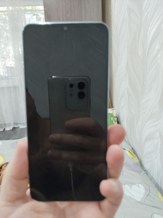 Продам телефон в хорошем состоянии.