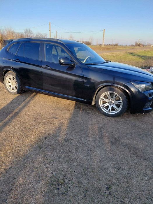 BMW X1 2011 — imagine 3