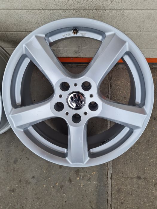 Джанти за ФОЛКСВАГЕН VW AUDI SEAT Skoda R17 5x112 ET39 7J