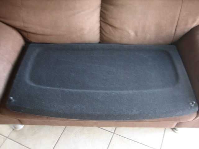 Polita/capac  portbagaj VW Golf  5