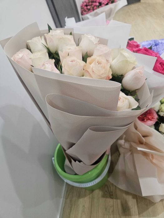 Букет метровых роз