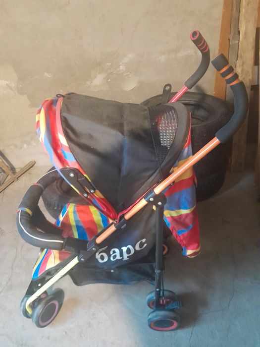 Продам детскую коляску прогулочную