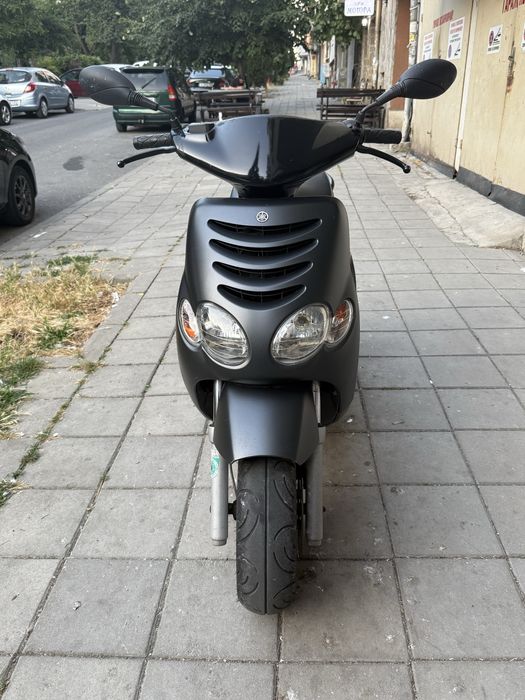 Продавам мотоциклет Yamaha Teos 125