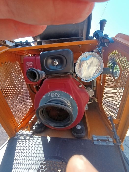 Мини багер Windstorm XN10