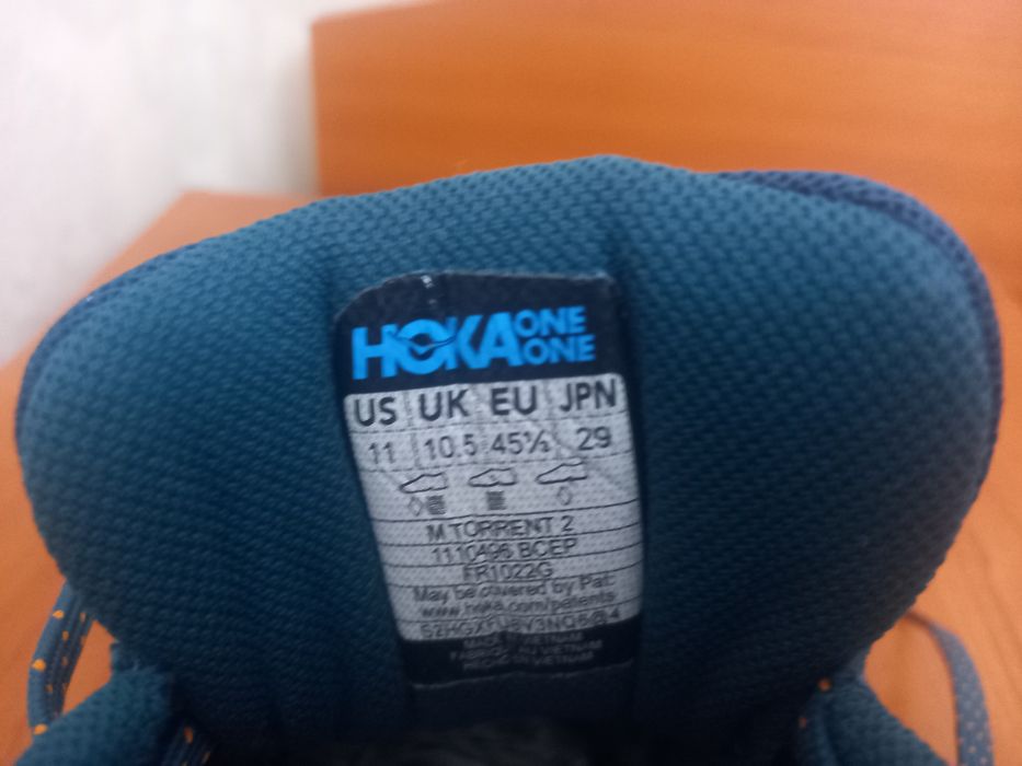 Hoka Torrent 2 marimea 45 1/3, în stare foarte bună.
