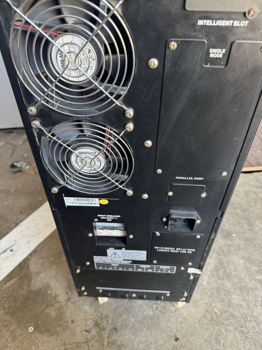 UPS AEG 10Kva/7Kw3-1