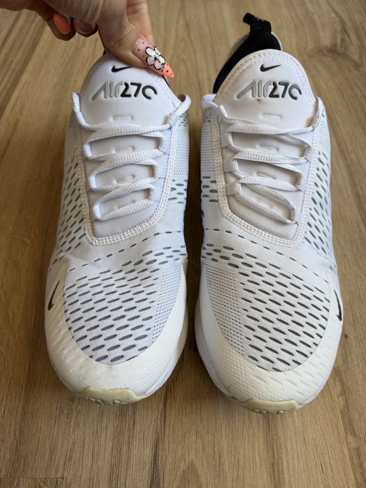 Оригинални бели маратонки NIKE AIR MAX 270! 45 н