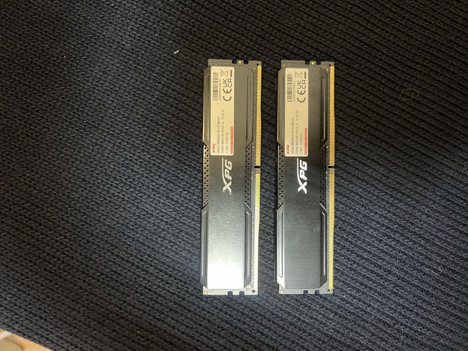 Adata Xpg ddr4 3600гц, 16gb cl 18-22-22