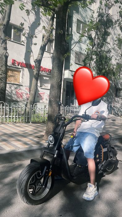 Moped descriiere
