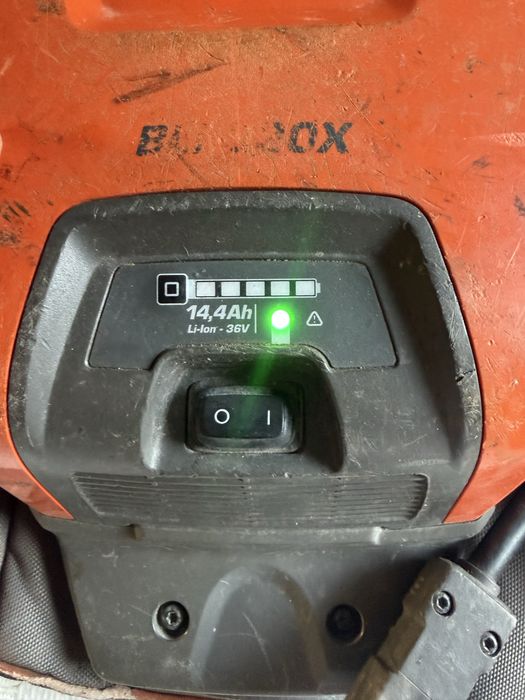 Професионална батерия раница Husqvarna BLi950X (36V / 31.1Ah)