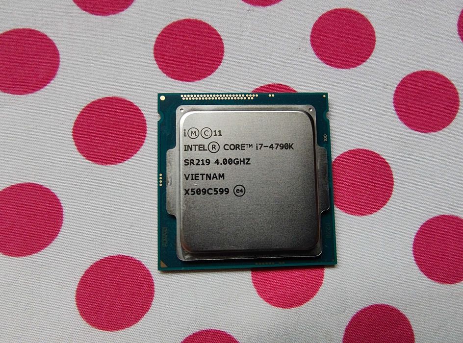 procesor i7 4790k second hand si noi de vanzare • Anunturi • OLX.ro