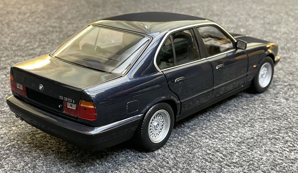 BMW E34 1:18 Minichamps
