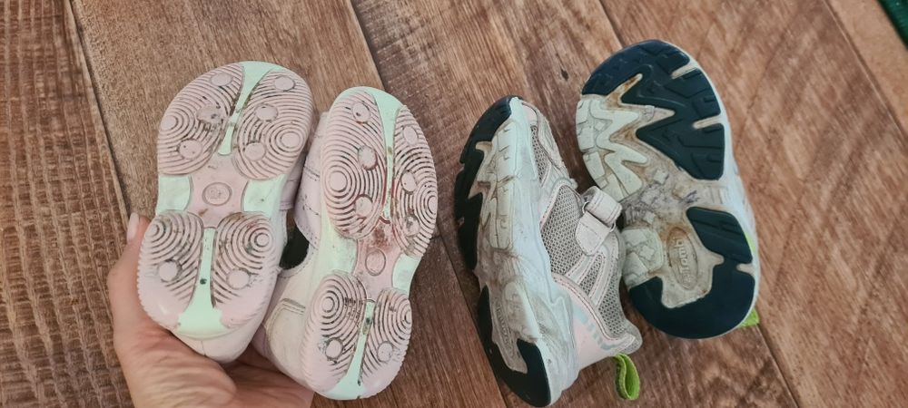 Сандали для дев + кроссовки