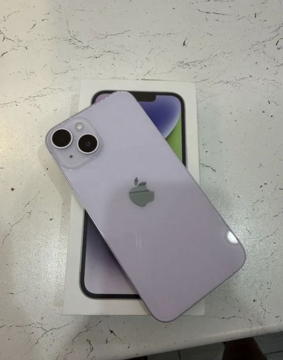 Продаю айфон 14