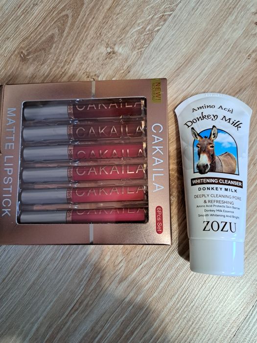 Комплект нови матови червила