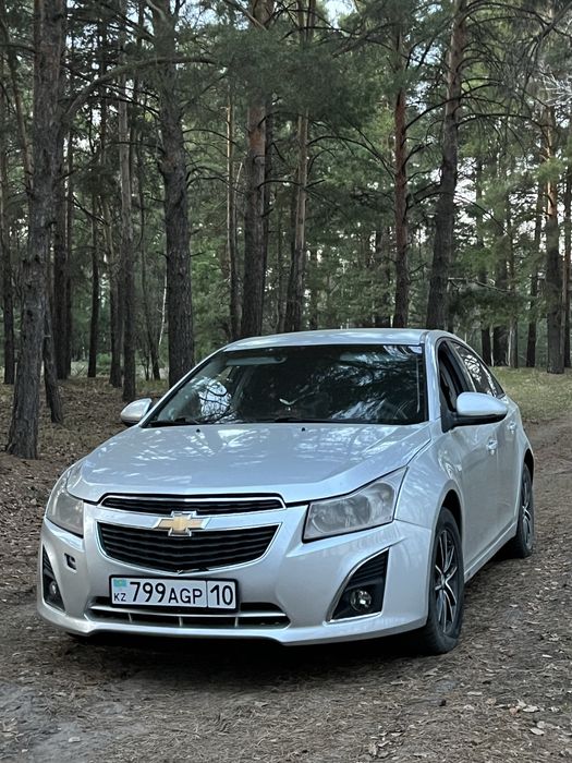 Продам Chevrolet Cruze 2013