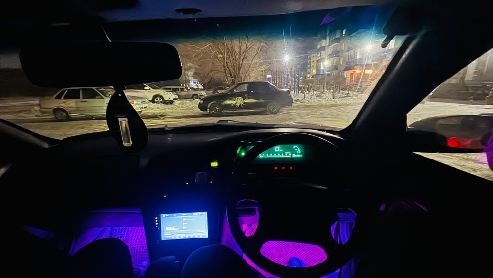 Продам машину тоиоту марк 2