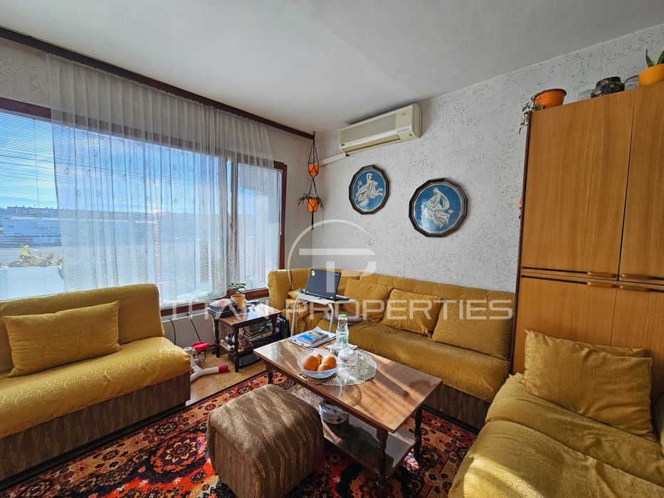 Продава се Тристаен апартамент в Пловдив, Изгрев - 64 кв.м за 1250 €/кв.м - Снимка #1