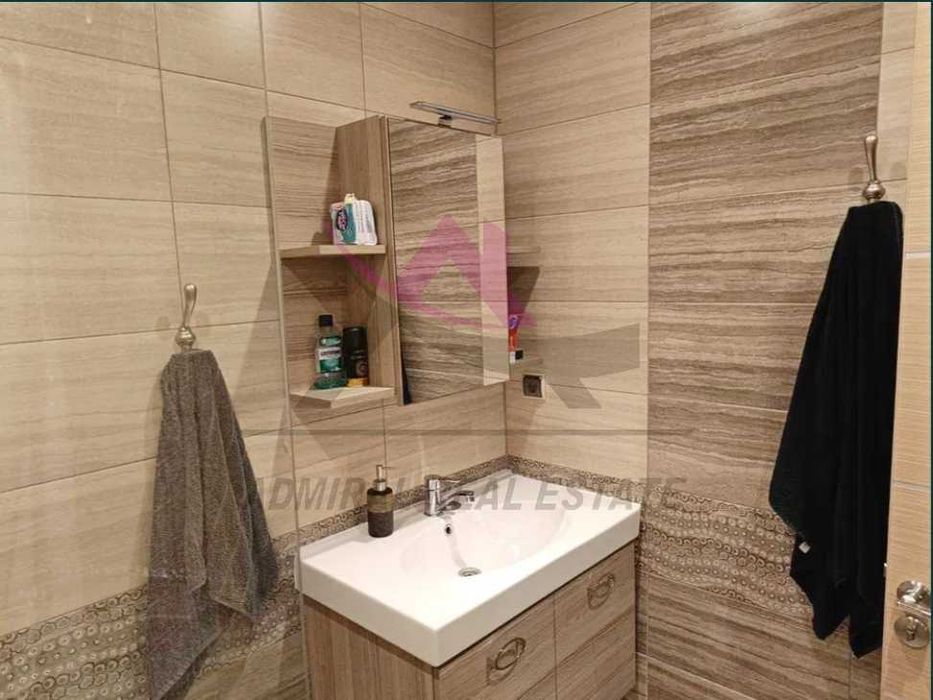 Дава се под наем Тристаен апартамент в Варна, Кайсиева градина - 83 кв.м за 716 € - Снимка #4