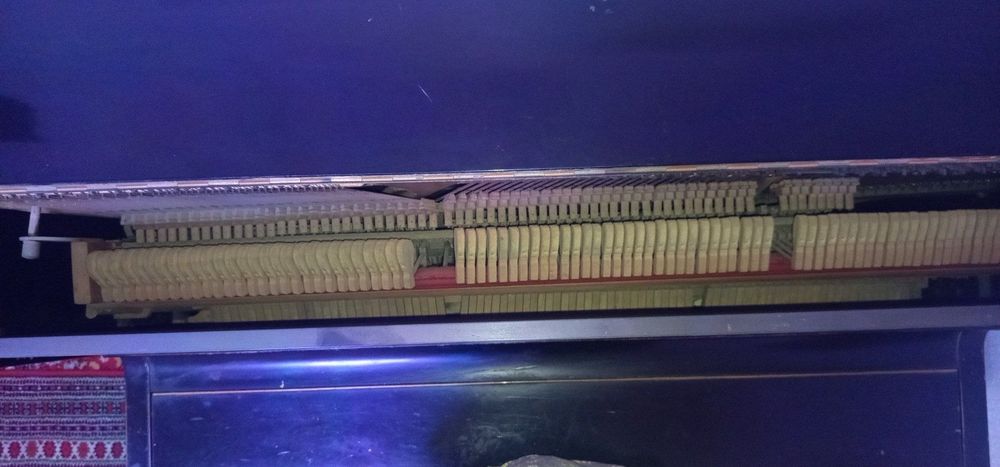 Продаются пионино состоянии отлично цена договорная