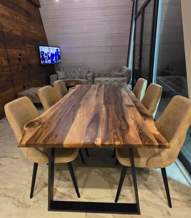 Трапезна маса масив орех