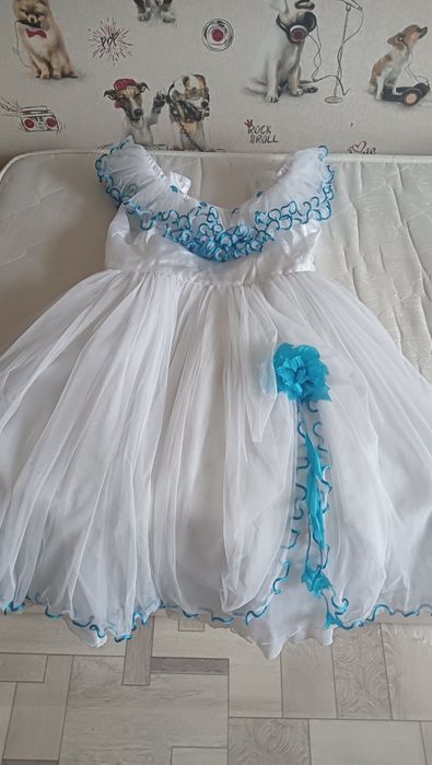 Платья на девочку