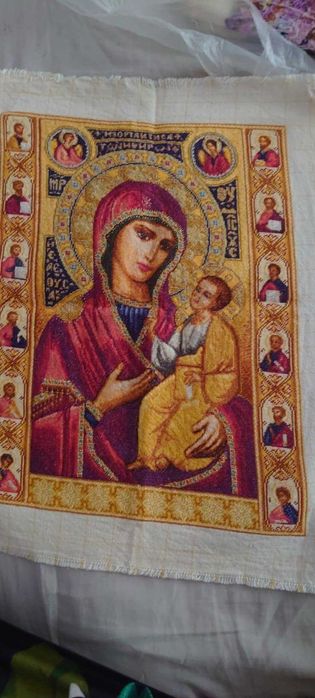 Продавам гоблени